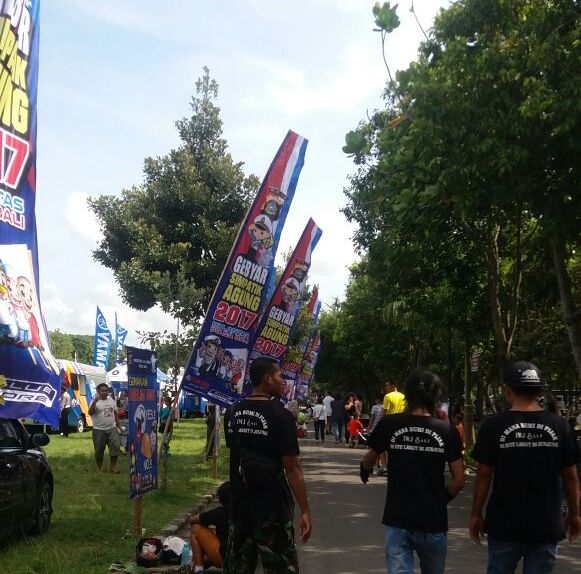 Pemasangan Umbul Simpatik 