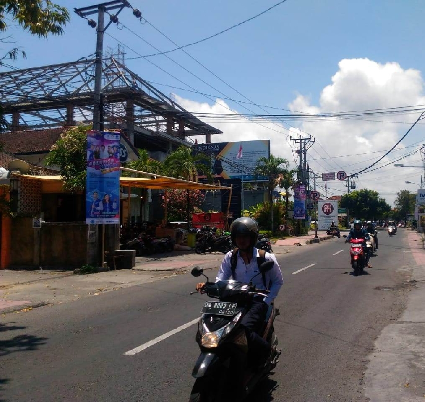 T Banner Event Undiknas